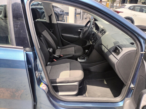 Volkswagen Vento 1.6 Confortline At