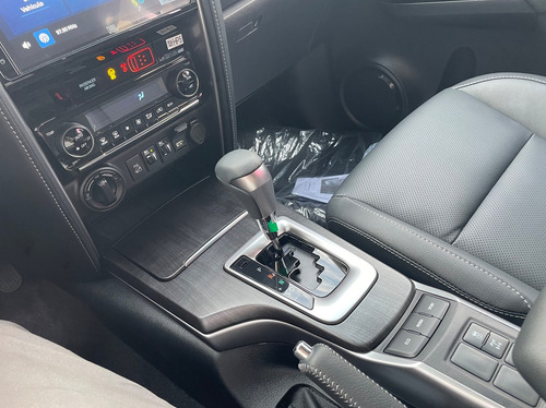 Toyota Hilux SW4 2.8 D-4D TURBO SRX PLATINUM 4X4