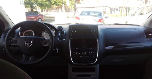 Imagen 11 de 15 de Dodge Grand Caravan 2017 3.6 Se At