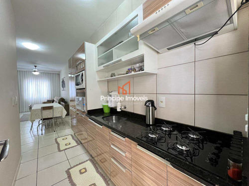Imagem 27 de 30 de Casa De Esquina Com 2 Dormitórios No Fátima - V233