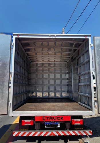 Imagem 7 de 12 de Iveco Daily 2019 Muito Nova
