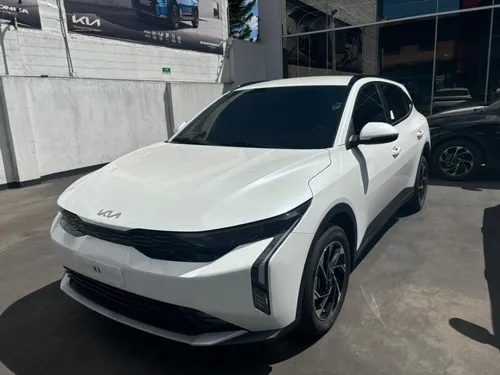 Kia K3 Cross 1.6 Zenith