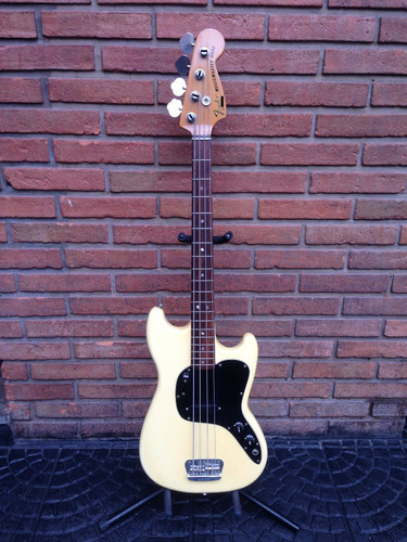 Fender Musicmaster 1978 Bajo Escala Corta Made In Usa