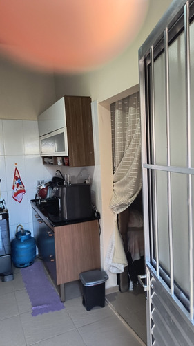 Vendo Esse Terreno 10x20 Com Uma Casinha Simples No Fundo