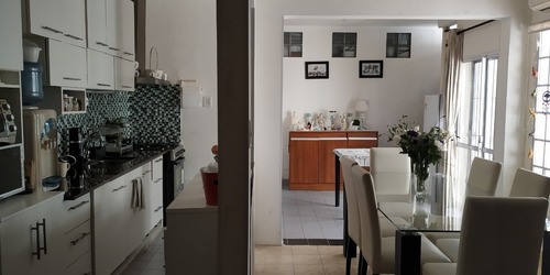 Imagen 7 de 24 de Vendo / Permuto Casa En Ph 57 Y 14 La Plata