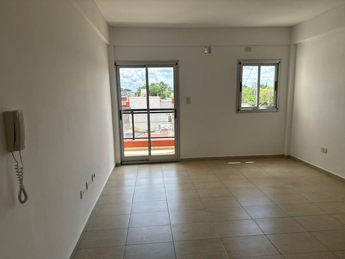 Venta Departamento En Caseros Norte