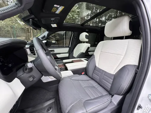 Toyota Sequoia 3.5 V6 Capstone