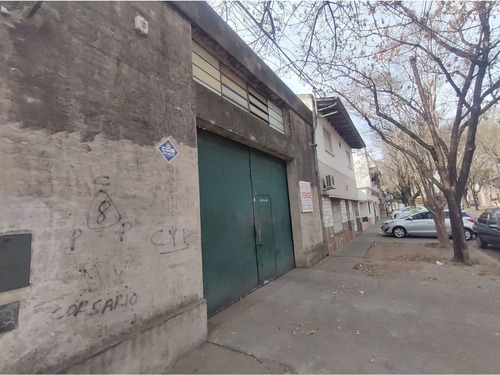 Imagen 2 de 4 de Galpon 200 M2 + Oficina, 2baños Y Entrepiso