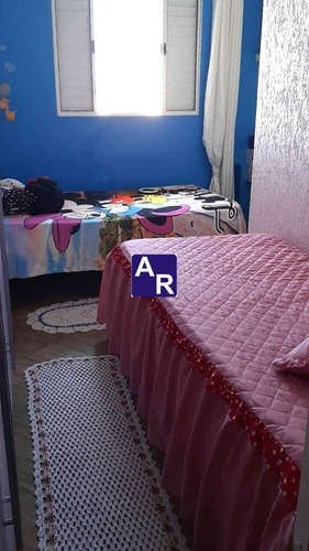 Imagem 7 de 15 de Vendo Sobrado Cotia 2 Dormitórios Com Quintal 50m2 Lavabo E Vaga De Garagem Condomínio Fechado - Cc00260 - 70485395