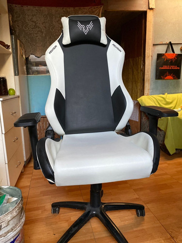 Silla Gaming Pegasum Valhalla Pro