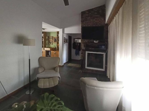 Venta - Casa - Los Pinos, Granadero Baigorria
