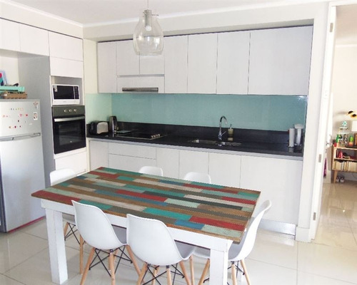 Cercano A Plaza Ñuñoa, Dpto. 2dorm/2baños/estac Y Bodega