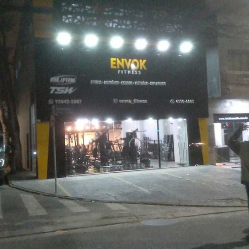 Imagem 1 de 1 de Fachada De Acm