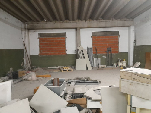 Venta Galpón 454 Metros Avellaneda