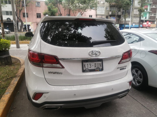 Imagen 4 de 15 de Hyundai Santa Fe 2018 3.3 Limited Tech At