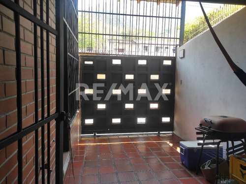 Imagen 7 de 13 de Ninoska Fuenmayor Vende Casa En Conjunto Parque Residencial Esmeralda, Agua Garantizada