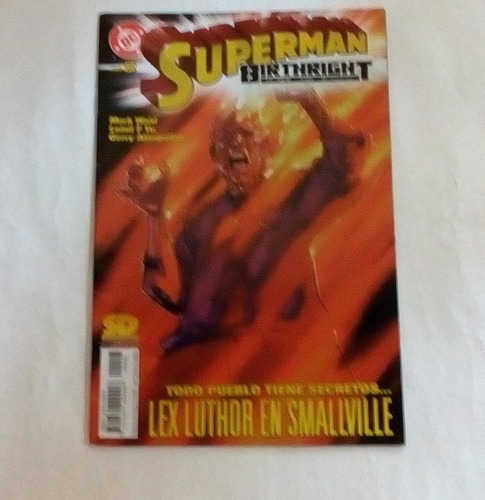  Comics Superman N°8 Birthright Todo Pueblo Tiene Secretos
