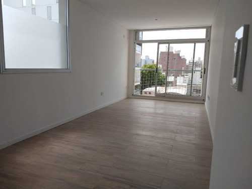 Imagen 2 de 23 de Venta Departamento Monoambiente Con Balcón - Francia 700 - Luis Agote