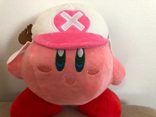 Peluche Kirby Con Gorro Blanco De Tony Chopper One Piece