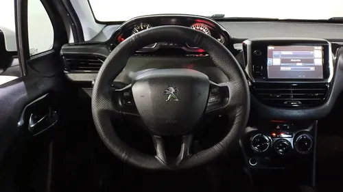 Peugeot 208 1.6 Allure Mt