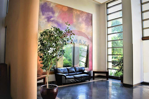 Arriendo Depto Las Condes Capitán Crosbie - Metro