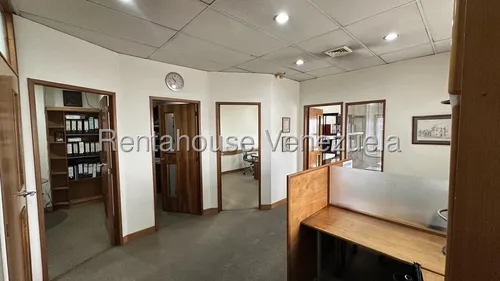 Oficina En Venta El Recreo