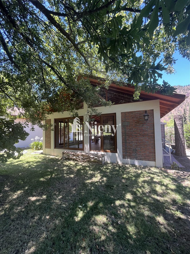 Casa En Venta De 3 Dorm. En Requínoa