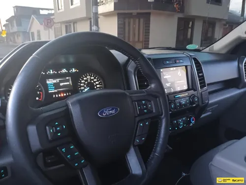 Ford F-150 3.3 Xlt