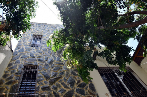 Imagen 1 de 14 de Casa Para Inversión, Magnifica Ubicación.