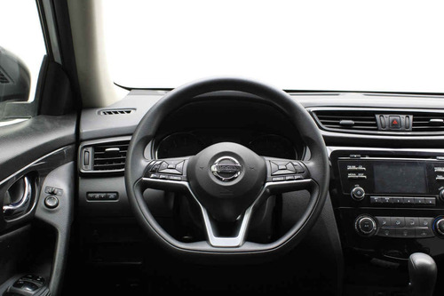 Imagen 13 de 15 de Nissan X Trail 2018 5p Sense 3 L4/2.5 Aut Banca Abatible