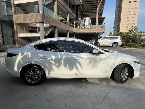 Mazda 3 2.0 Touring