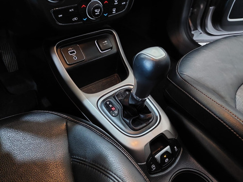 Imagen 5 de 16 de Jeep Compass 2019 2.4 Longitude