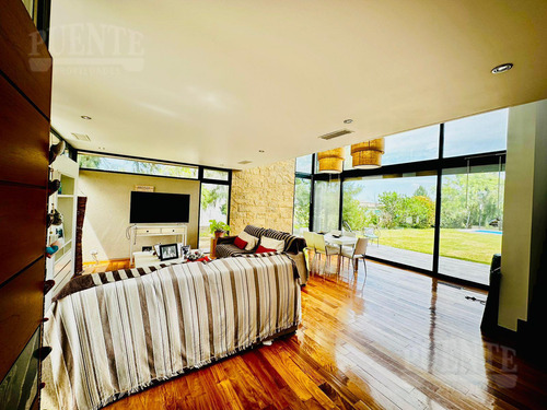 Casa En El Principado Venta