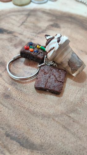 Imagen 2 de 4 de Llavero Brownies Y Frappé / Llavero Brownie / Llavero Frappe