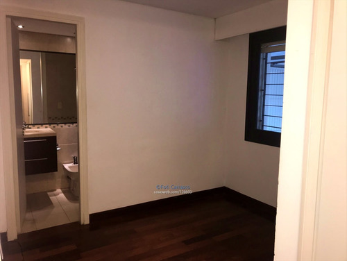 Imagen 7 de 22 de Extraordinaria Residencia Sobre Almirante Harwood