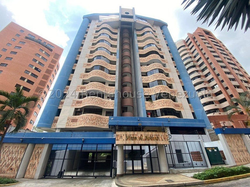 Apartamento En Venta Con Excelentes Acabados Ubicado En Una De Las Mejores Zonas De Valencia Carabobo Cod 24-24971 Eloisa Mejia