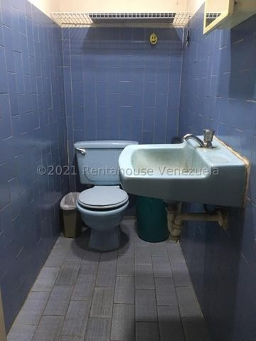Imagen 9 de 10 de Tibizay Diaz Vende Negocio Los Rosales 22-2855 0414-412-02-53