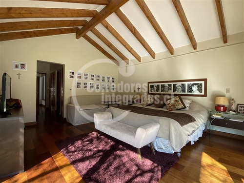 Imagen 18 de 30 de Casa En Venta De 7 Dorm. En Los Nogales / Lo Barnechea