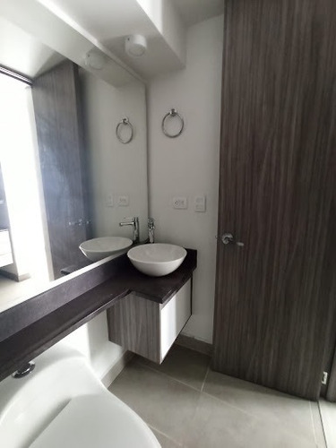 Imagen 17 de 19 de Apartamento En Venta Suramerica 472-2428