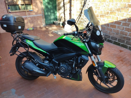 Dominar 400
