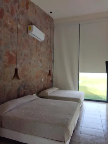 Un Nivel Residencia En Fraccionamiento Ticumán Morelos