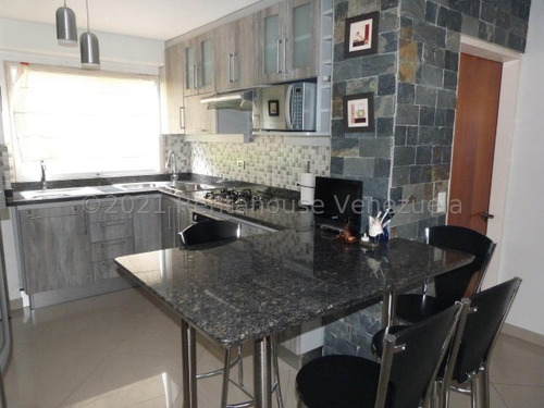 Imagen 7 de 18 de Mahiyer Rondon 0424-181-2731 Vende Apartamento En Miravila Mls #23-1771