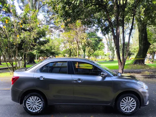 Suzuki Swift 1.2 Dzire At