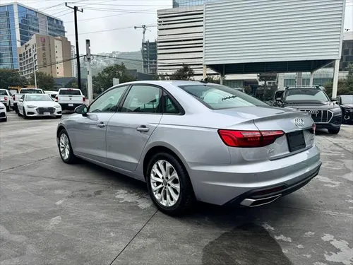 Audi A4 2.0 Dynamic Mhev At