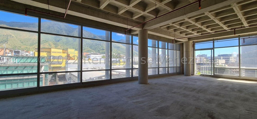 Venta De Edificio Empresarial En Boleita Norte