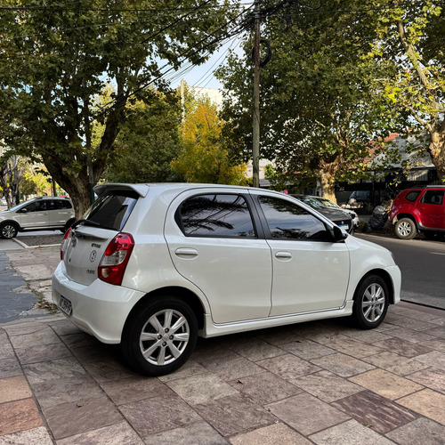 Toyota Etios 1.5 Xls At