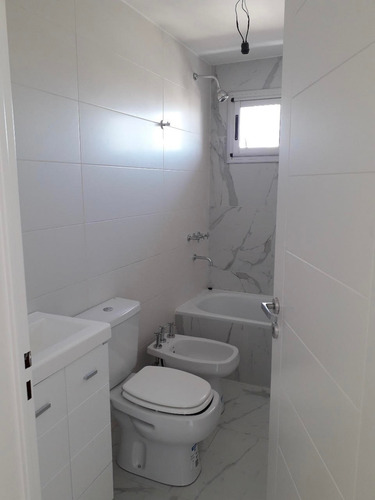 Venta 3 Ambientes Con Cochera Quilmes
