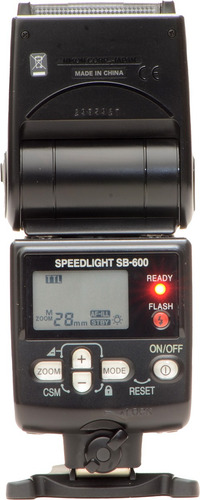 Flash Nikon Sb600 Com Case (Usado)