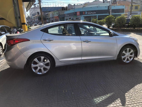 Hyundai Elantra 1.8 Gls 16v 2012