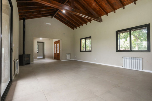 Casa A Estrenar Santa Catalina Lujan 3 Dormitorios